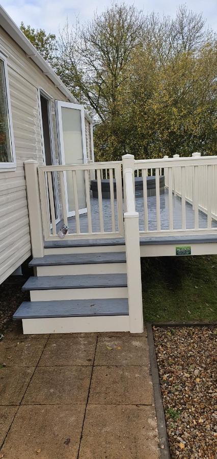 Ksr Hot Tub Holiday Home At Tattershall Lakes Esterno foto