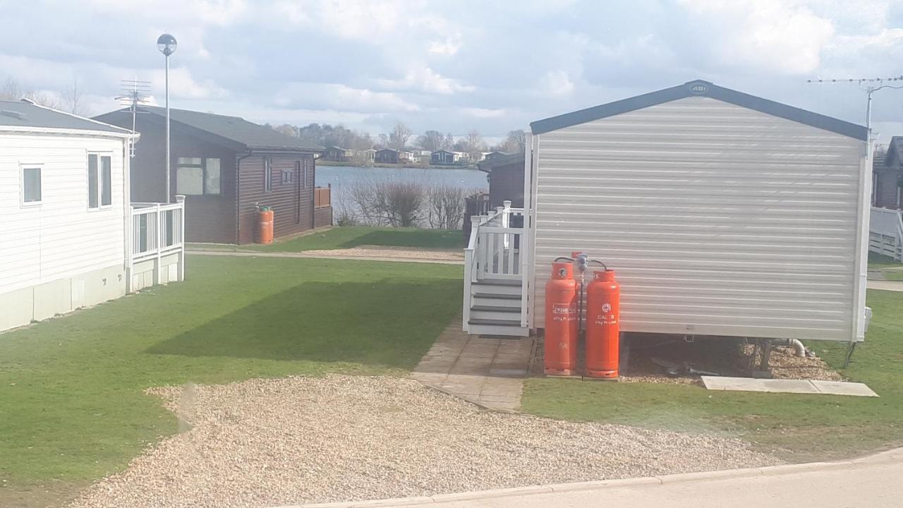 Ksr Hot Tub Holiday Home At Tattershall Lakes Esterno foto