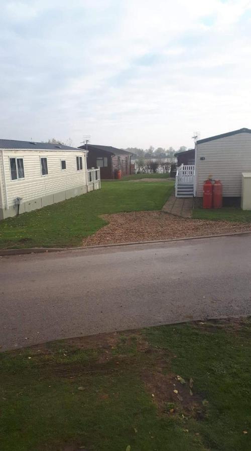 Ksr Hot Tub Holiday Home At Tattershall Lakes Esterno foto